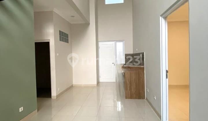Rumah 2 Lantai SHM Sudah Renovasi Siap Huni di Graha Bintaro