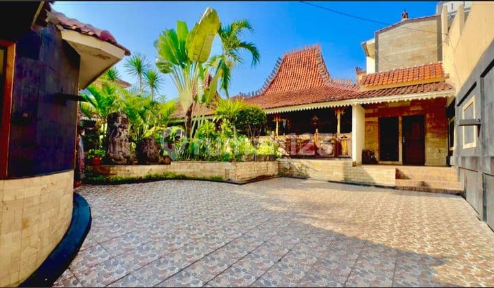 Luxury House in Lebak Bulus, Jakarta Elite Area of Jakarta, Close to MRT