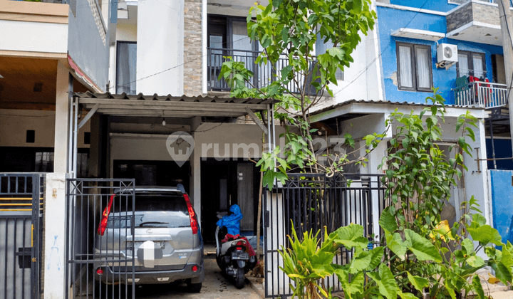 Rumah Mewah di Cakung Jakarta Timur Didalam Perumahan Aman 24 Jam Sangat Dekat dengan Mall, Sekolah dan Akses Tol