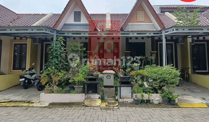 Dijual Cepat Rumah di Taman Sari Majapahit