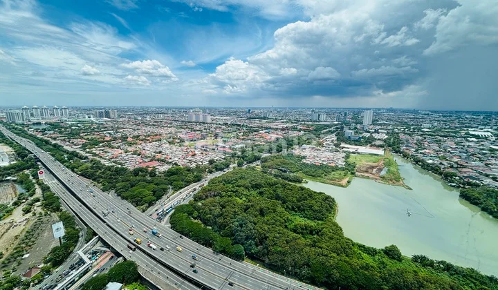 Apartment Unfurnished 3 Bedrooms