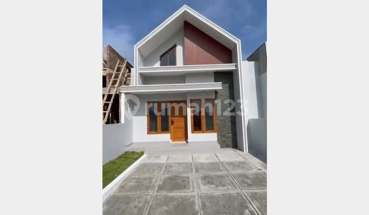 SAFIRA SAPEN 2 DEKAT DENGAN UNIVERSITAS NEGRI DAN RUMAH SAKIT