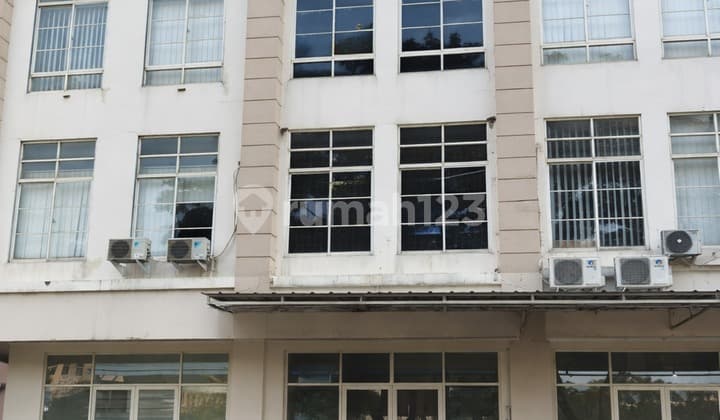 For Sale: Greatwall Greenlake City Shop House