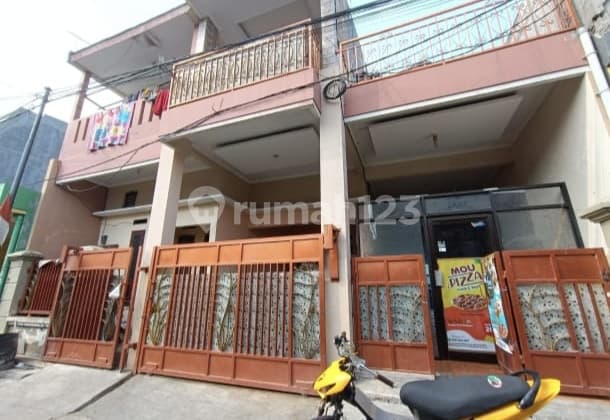 Dijual Cepat Rumah 2 Lantai Strategis di Cakung Jakarta Timur