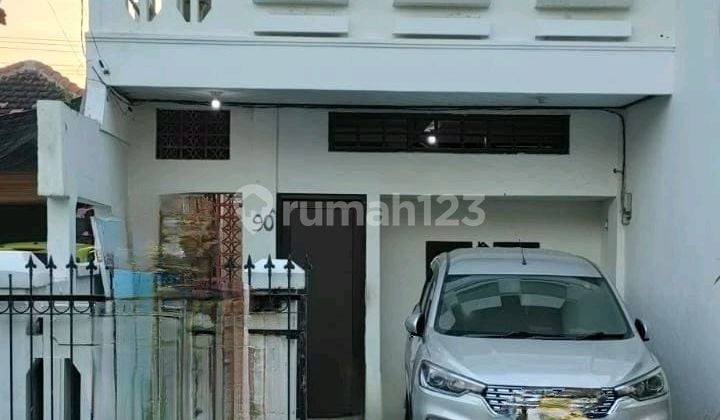 Bisa Nego Rumah 2 Lantai Lokasi Strategis di Simo Sidomulyo