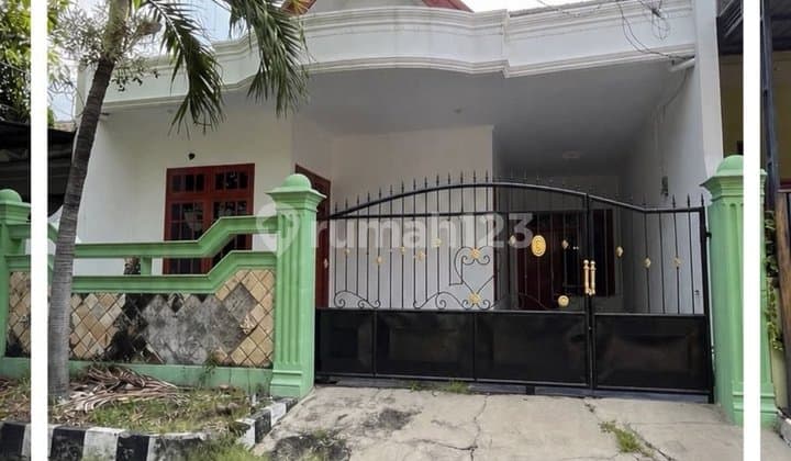 For Sale: House with Freehold Title (SHM) in Rungkut Menanggal, Surabaya