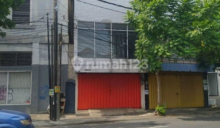 Ruko Kawasan Strategis di Jalan Raya Pahlawan Pusat Kota Surabaya