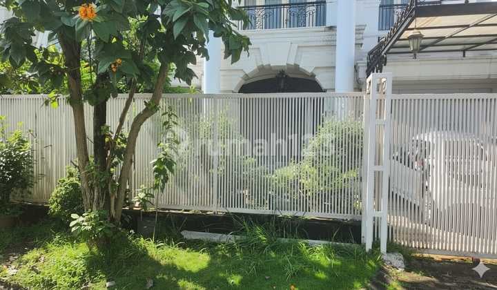 Perumahan Modern Premium Wisata Bukit Mas Cluster Alexandria di Surabaya Barat