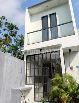 Rumah Baru Modern Minimalis Kuwukan Sambikerep Surabaya