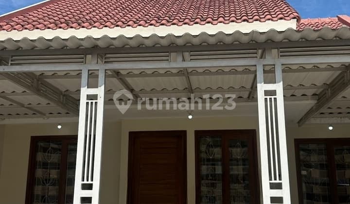 Rumah Siap Huni di Kawasan Perum Dealova Kartasura Sukoharjo