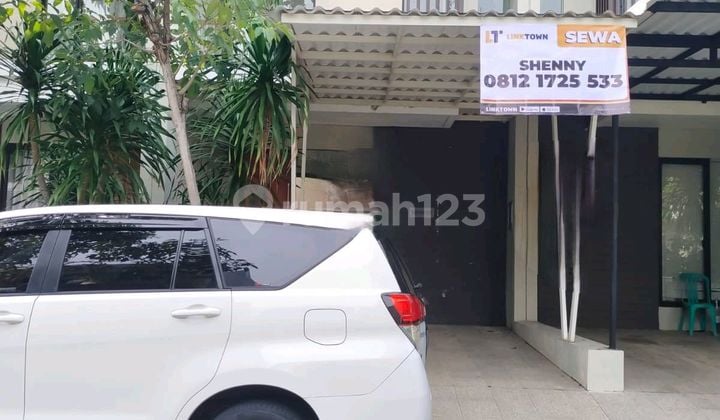 Perumahan Modern Northwest Lake Citraland Utara Surabaya