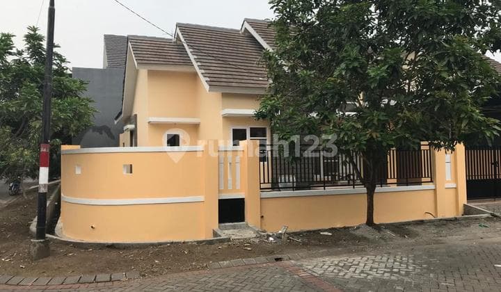 Nego Rumah dengan Lokasi Paling Strategis di Delta Sari Dekat Terminal Purabaya