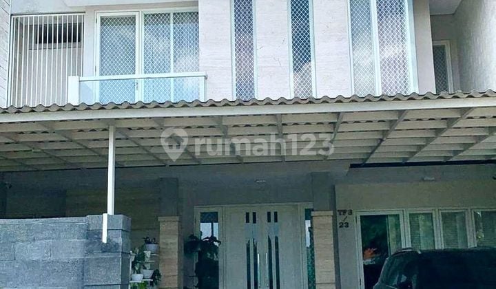 Rumah Semi Furnished Fullerton Citraland Lakarsantri Surabaya