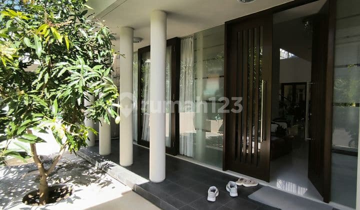 Perumahan Royal Residence Cluster Crown Hill Surabaya