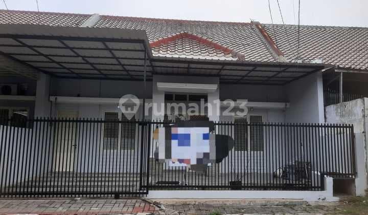 For Rent: Ready-to-Occupy Single-Story House in Graha Santoso Regency, East Surabaya