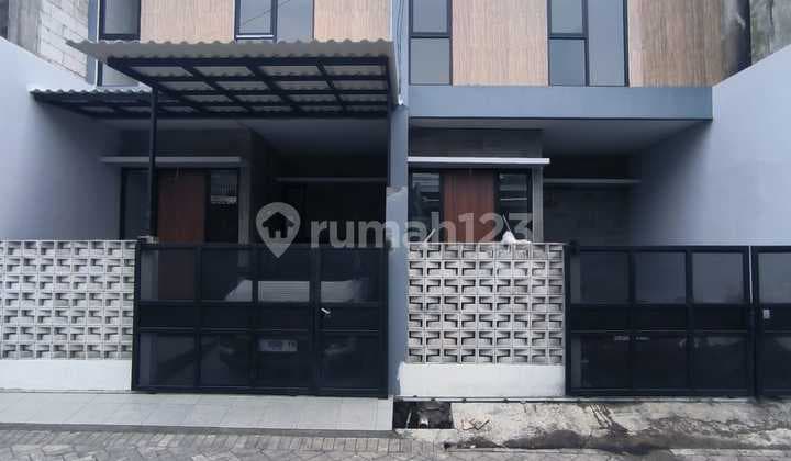For Sale New House Free VAT Ready to Occupy Millennial Type II in North Darmo, Surabaya