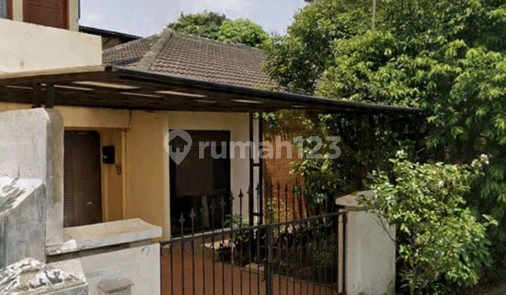 Land Plot Ready to Build for Sale in Jagakarsa, Jakarta