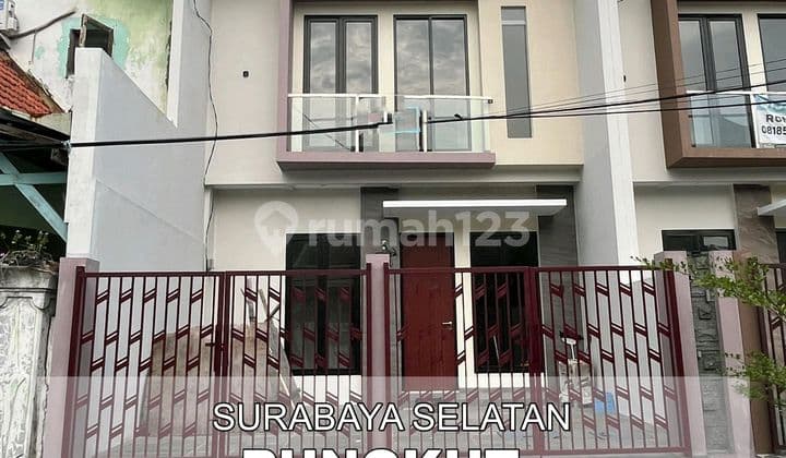 Rumah 2 Lantai Lokasi Strategis di Rungkut Surabaya Dekat Kawasan Industri