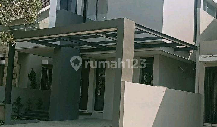 Dijual Rumah Bergaya Modern di Woodland Citraland Utama Surabaya Barat Dekat Dari Universitas Ciputrs Surabaya Dijual Rumah Bergaya Modern di Woodland Citraland Utama Surabaya Barat Dekat Dari Universitas Ciputrs Surabaya