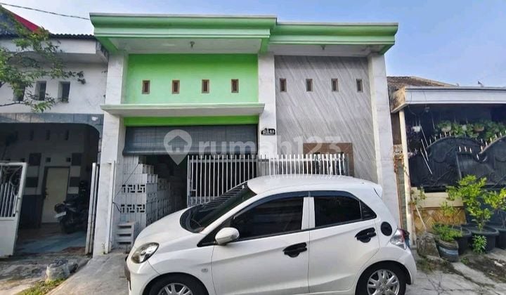Dijual Rumah 2 Lantai Lokasi Strategis di Mutiara Driyorejo Gresik