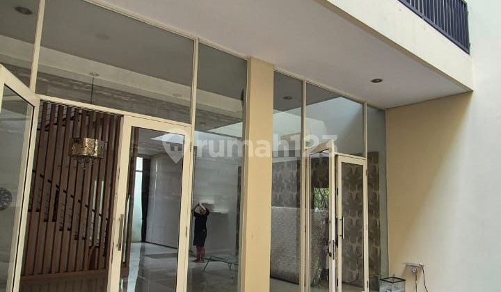 Rumah 2 Lantai Bonus Kolam Ikan Harga bisa Nego di Perumahan Citra Garden Sidoarjk