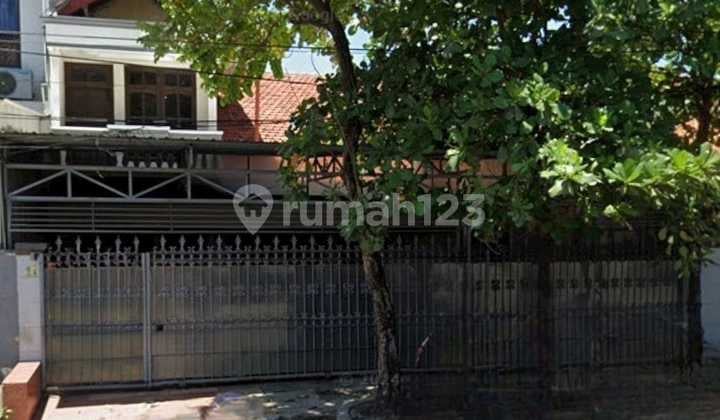 Rumah 2 Lantai Lokasi Strategis di Barata Jaya Dekat Ngagel dan 7 Menit ke Marvel City Mall Surabaya