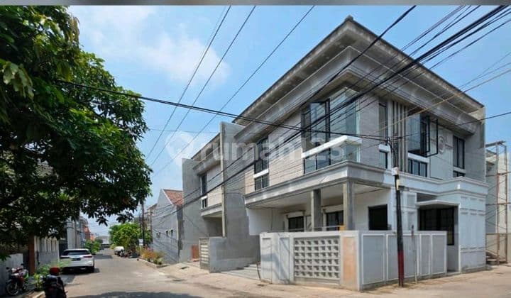 Dijual Rumah Baru Gress Type C Posisi Hook 0 Jalan Raya Wiyung Surabaya Barat