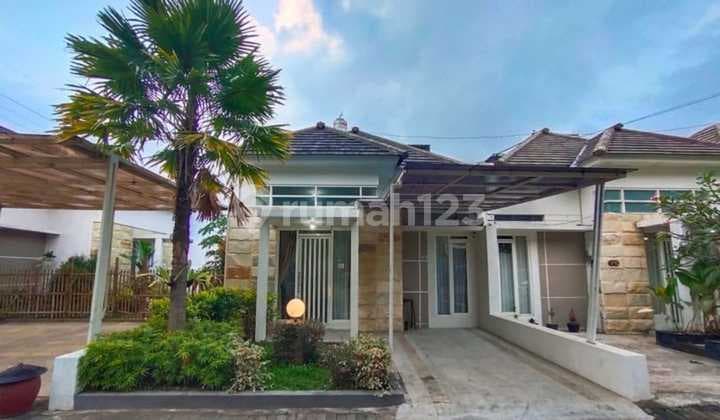 Rumah Siap Huni Full Furnished di Perum Emerald Villas Batu