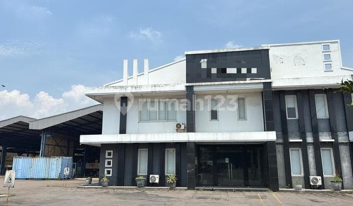 Hot Factory Property Location Near Warehousing, Industry, and Toll Road in Driyorejo Gresik