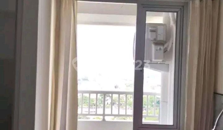 Disewakan Apartemen Siap Huni Full Furnish Dekat Mall Pakuwon City di Educity Surabaya