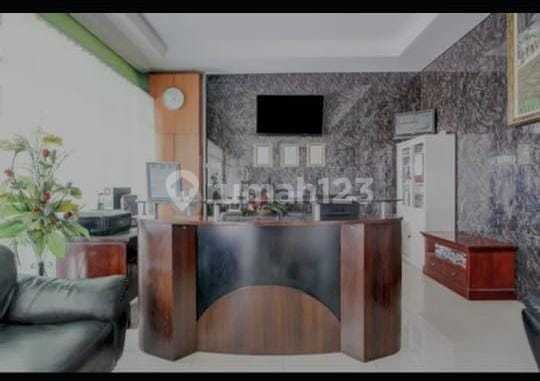 Dijual Hotel Dekat Bandara di Adisumarmo Kota Solo