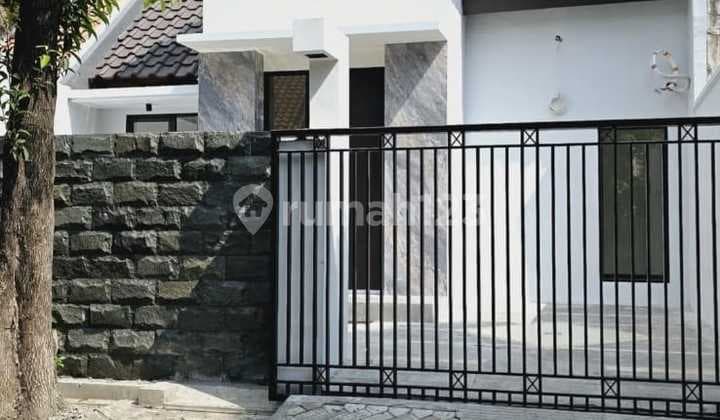 Sangat Langka Rumah Termurah di Taman Puspa Raya Citraland Surabaya