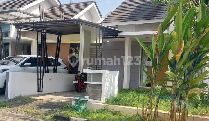 Rumah Minimalis Sederhana Full Renovasi Semi Furnished Di Kudus