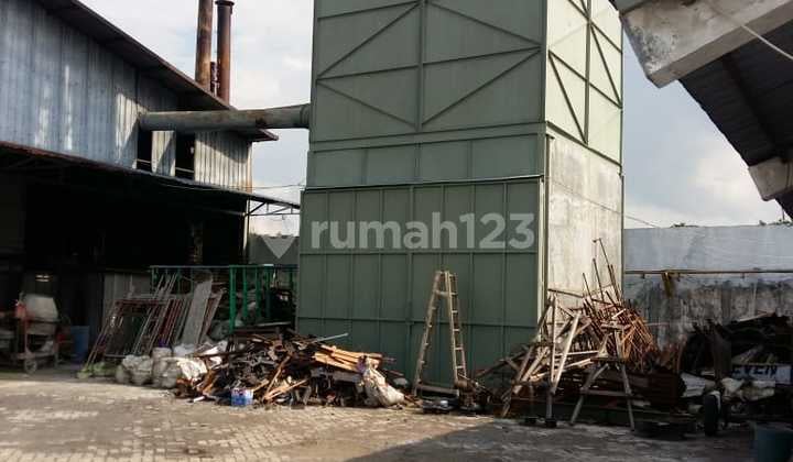 Dijual Gudang Siap Pakai di Raya Kepatihan Menganti Gresik Jawa Timur