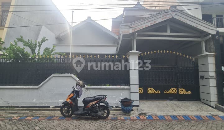 Dijual Rumah Di Mojo Gubeng Surabaya Tengah Rumah Butuh Minim Renovasi SHM di Jl. Mojo II No.2, Mojo, Gubeng, Kota Surabaya, Jawa Timur, Indonesia, 60285, Gubeng