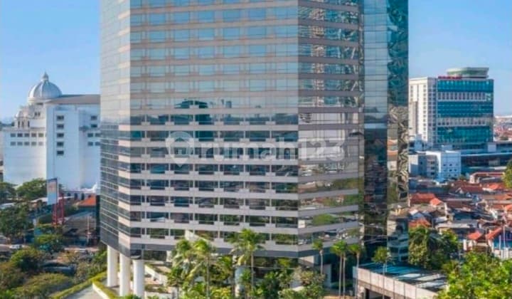 Dijual Hotel Bintang 5 di Surabaya Pusat Hotel di Gedung Ekonomi, Jl. Embong Malang No. 61-65, Kedungdoro, Tegalsari, Kota Surabaya, Jawa Timur, Indonesia, 60261, Tegalsari 23000.0 M² HGB