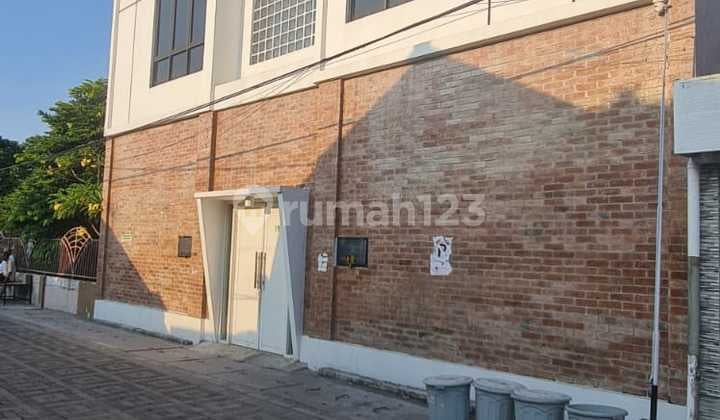 Dijual Rumah Kost Aktif Di Jambangan Surabaya Selatan Kost di Jl. Jambangan Tama II No. 16, Jambangan, Jambangan, Kota Surabaya, Jawa Timur, Indonesia, 60232, Jambangan SHM