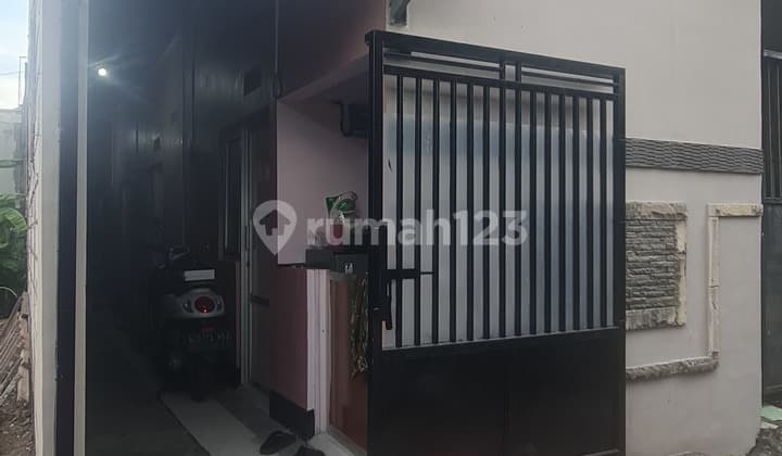 For Sale Active Boarding House in Ngingas Waru Sidoarjo Boarding House at Jl. Ngingas Selatan No. 2, Ngingas, Waru, Sidoarjo, East Java, Indonesia, 61256, Waru