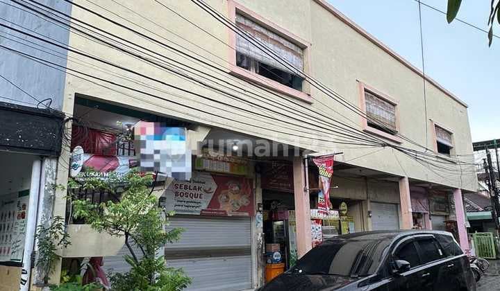Dijual Rumah Kost Aktif Dan Stand Toko Di Jetis Wonokromo Surabaya Kost di Jl. Jetis Kulon I No.43, Wonokromo, Wonokromo, Kota Surabaya, Jawa Timur, Indonesia, 60243, Wonokromo 139.0 m² SHM