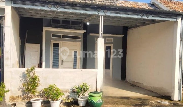 Oper Kredit Rumah Di Perumahan Menganti Gresik Rumah SHM di Indomaret Hulaan, Jl. Raya Prapatan Hulaan, Pelemwatu, Menganti, Gresik, Jawa Timur, Indonesia, 61174, Menganti