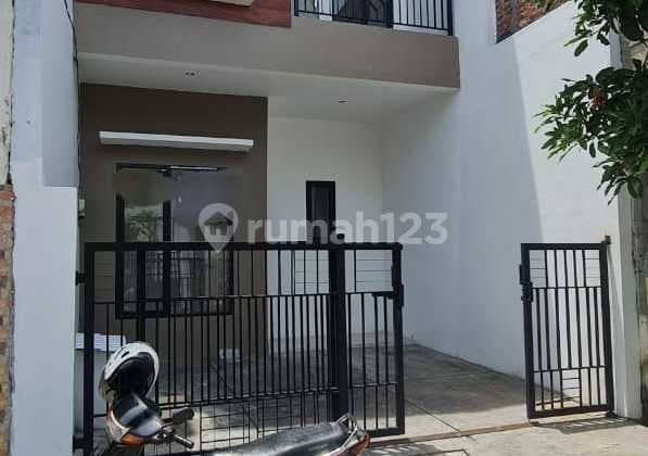 Dijual Rumah 2 Lantai Di Karang Asem Ploso Tambaksari Surabaya Timur Rumah Bagus SHM di Jl. Karang Asem I No.1, Ploso, Tambaksari, Kota Surabaya, Jawa Timur, Indonesia, 60133, Tambaksari