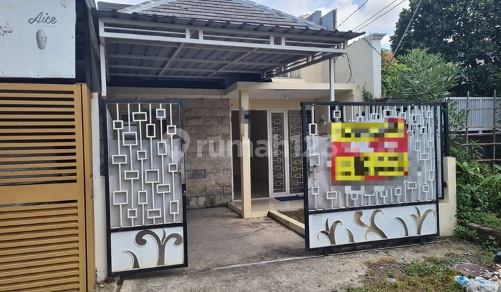 Dijual Rumah Di Wage Taman Sidoarjo Rumah Bagus SHM di Pasar, Jl. Taruna, Wage, Taman, Sidoarjo, Jawa Timur, Indonesia, 61257, Sidoarjo