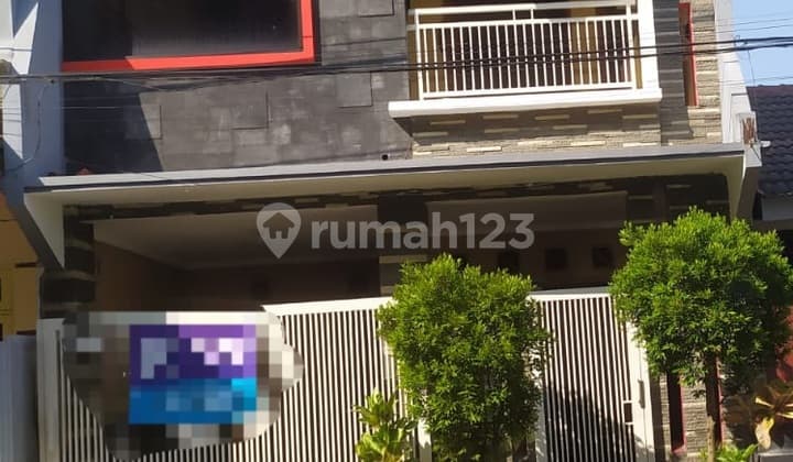 Dijual Rumah 2 Lantai Di Puri Indah Sidoarjo Kota Rumah Bagus SHM di Futsal Puri Indah Sport, Perum Puri Indah, Suko, Sidoarjo, Sidoarjo, Jawa Timur, Indonesia, 61224, Sidoarjo