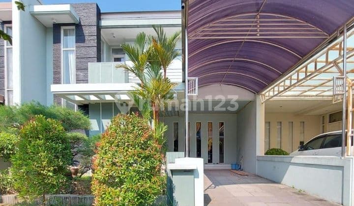 RUMAH EKSKLUSIF 2 LANTAI DI ROYAL RESIDENCE