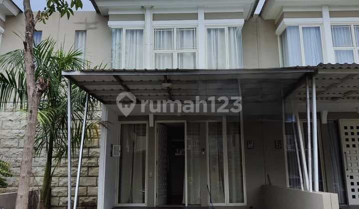 RUMAH CANTIK MURAH 2 LANTAI DI GREENLAKE WIYUNG