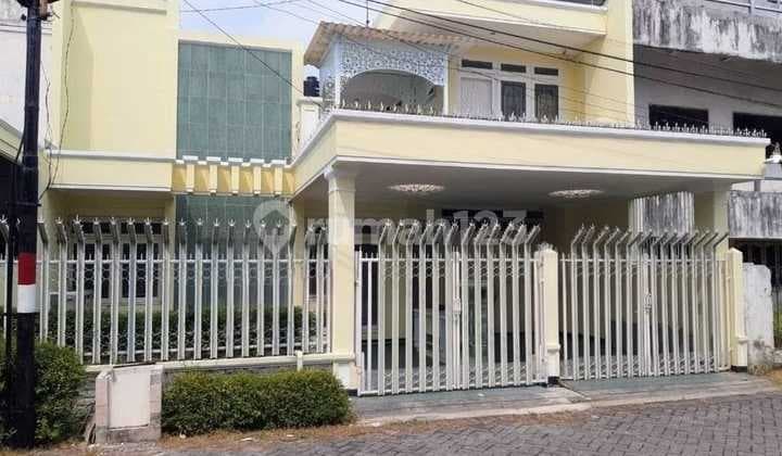 Jual Rugi Rumah Bagus Furnished di Darmo Satelit