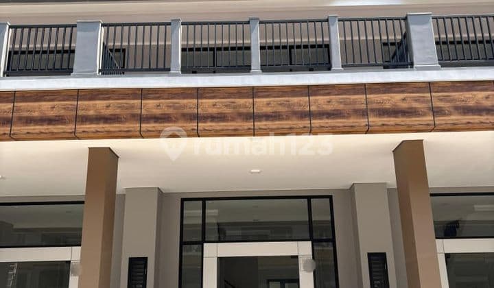 Disewakan Ruko Crystal Summarecon Mall Bekasi Cocok untuk kantor