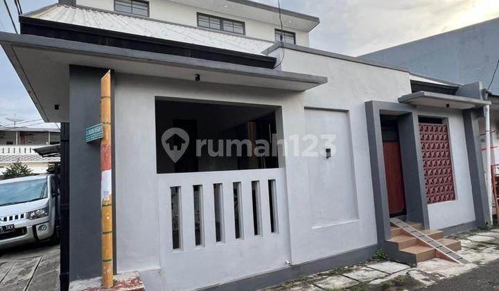 Dijual Rumah Cantik Murah Posisi Hook Daerah Taman Narogong Indah Bekasi Timur