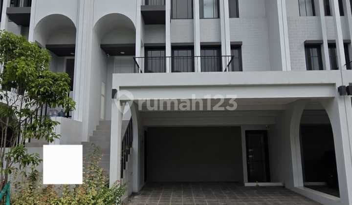 Rumah Mewah Greenwich Bsd City Bagus