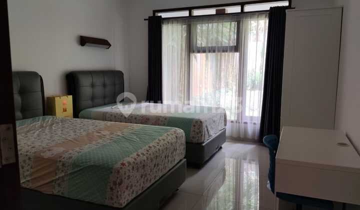 Beautiful House, Serene Atmosphere, Ready to Occupy in Greencove BSD City, Tangerang